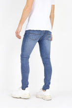 Load image into Gallery viewer, Skinny Jeans Light Blue