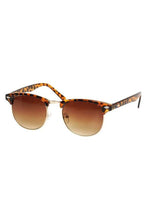 Load image into Gallery viewer, Sunglasses - Classic Wayfarer Sunglasses Tortoise Brown